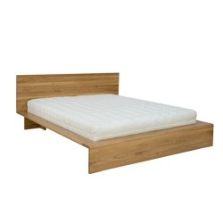 Łóżko z litego drewna...
